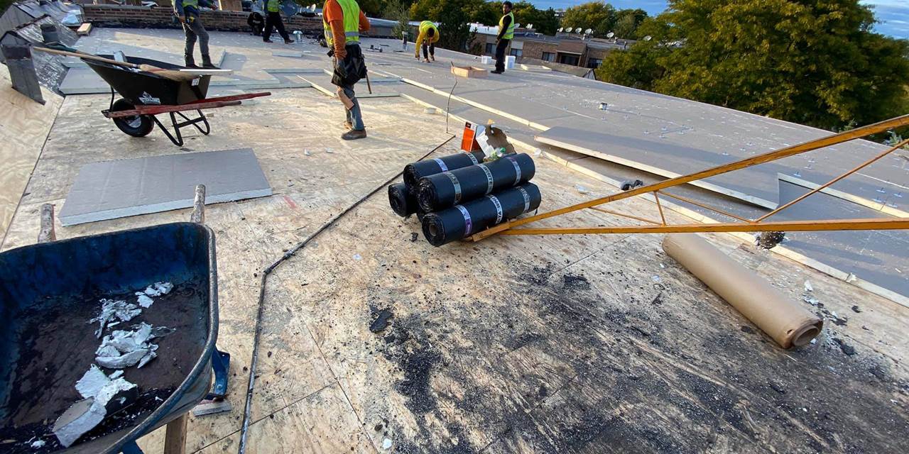 commercial roofing contractors flat roofers flat commercial roofing